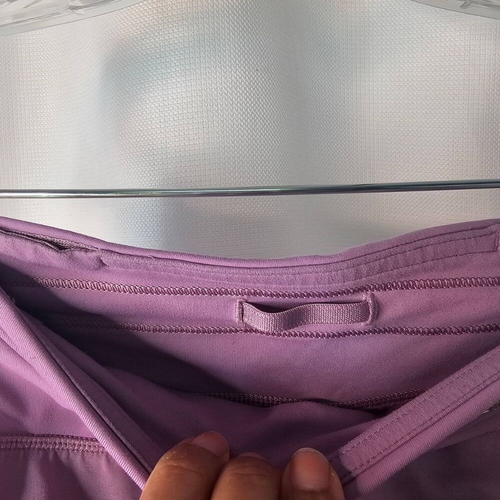 Lululemon Shorts Womens Size 6 Lilac Quartz Athletic Zipper Pocket Swift - Picture 9 of 11